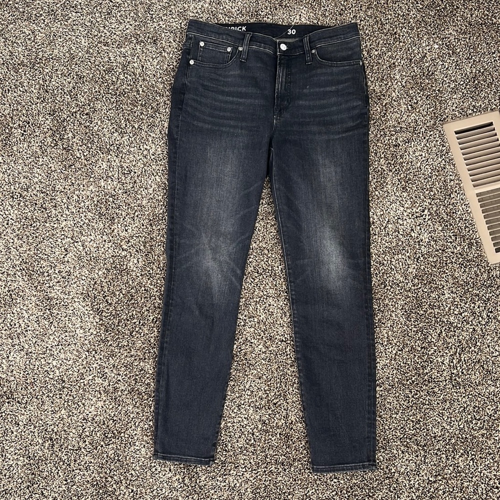 *2/$90, 3/$80 4/$70* J. Crew Toothpick Crop Jean, NWOT